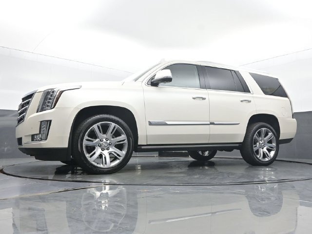 Used 2015 Cadillac Escalade Premium AWD/4WD image 47