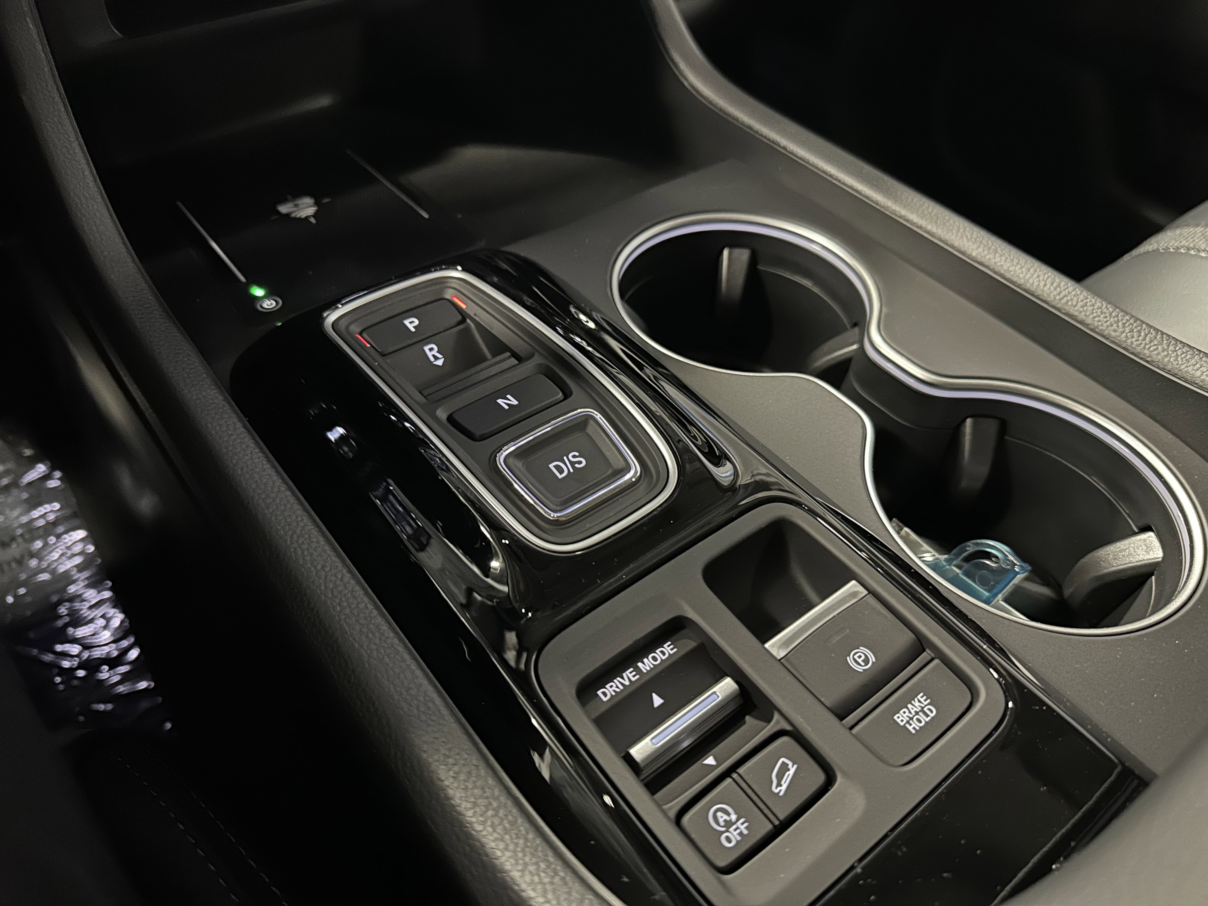 New 2025 Honda Pilot Touring image 14