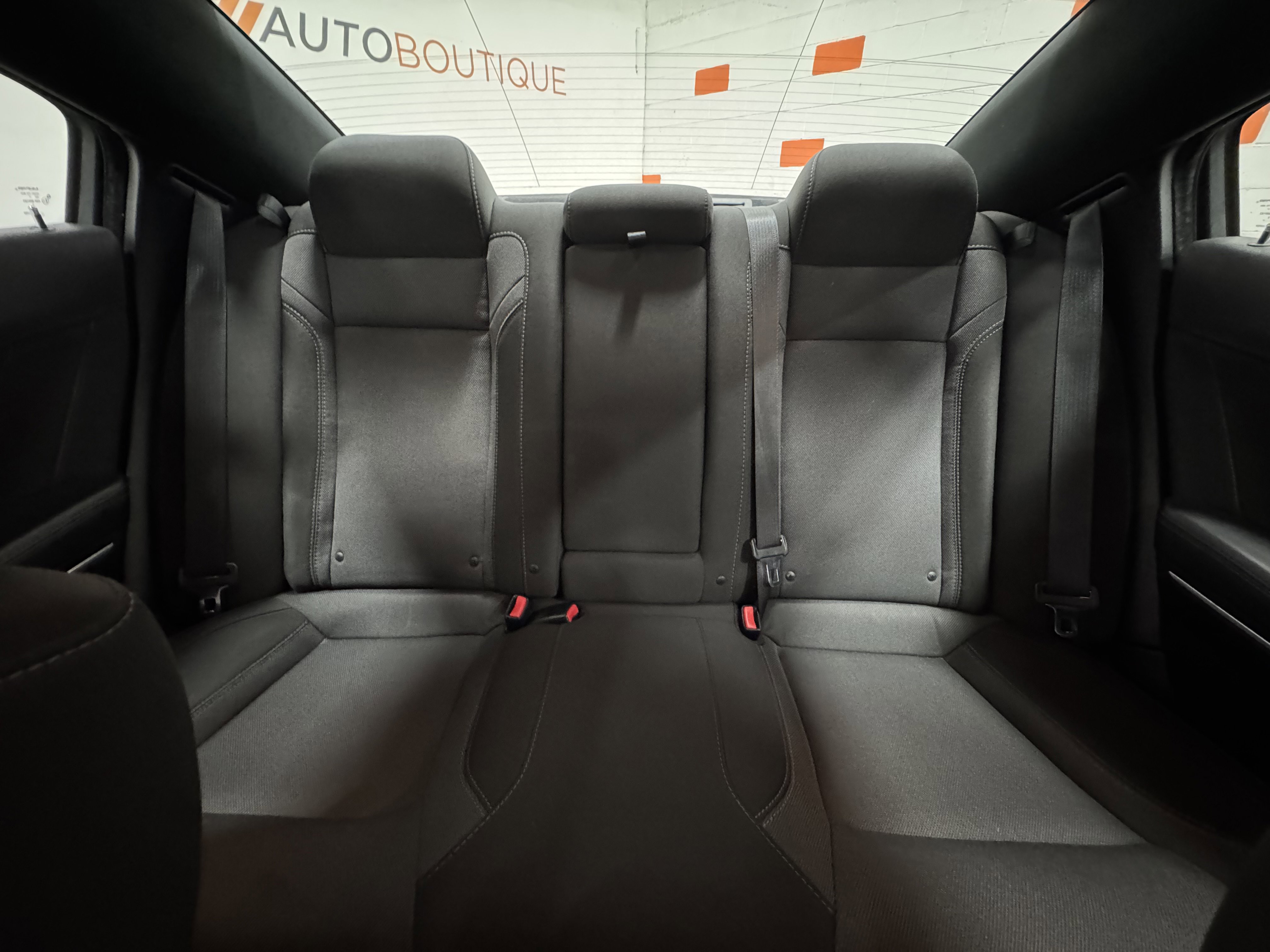 Used 2017 Dodge Charger R/T image 31