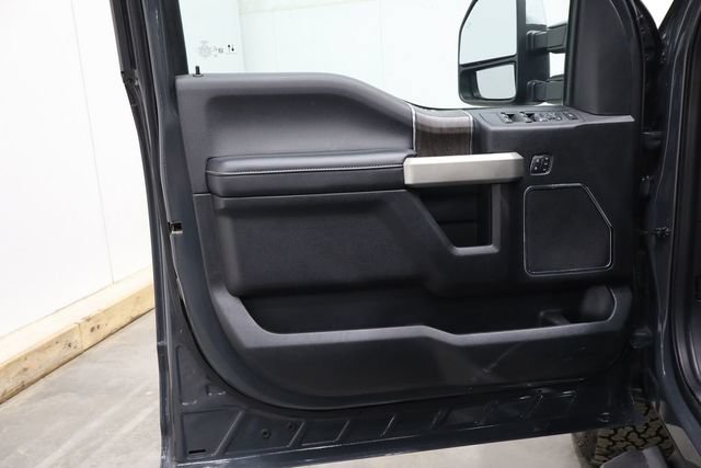 Used 2021 Ford F250 Lariat AWD/4WD image 17