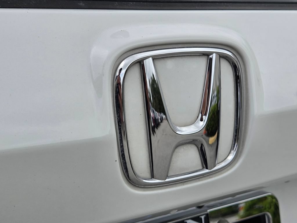 Certified 2025 Honda CR-V Sport Touring image 15