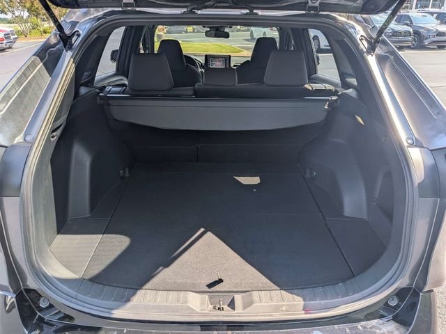 Used 2022 Toyota RAV4 SE AWD/4WD image 10