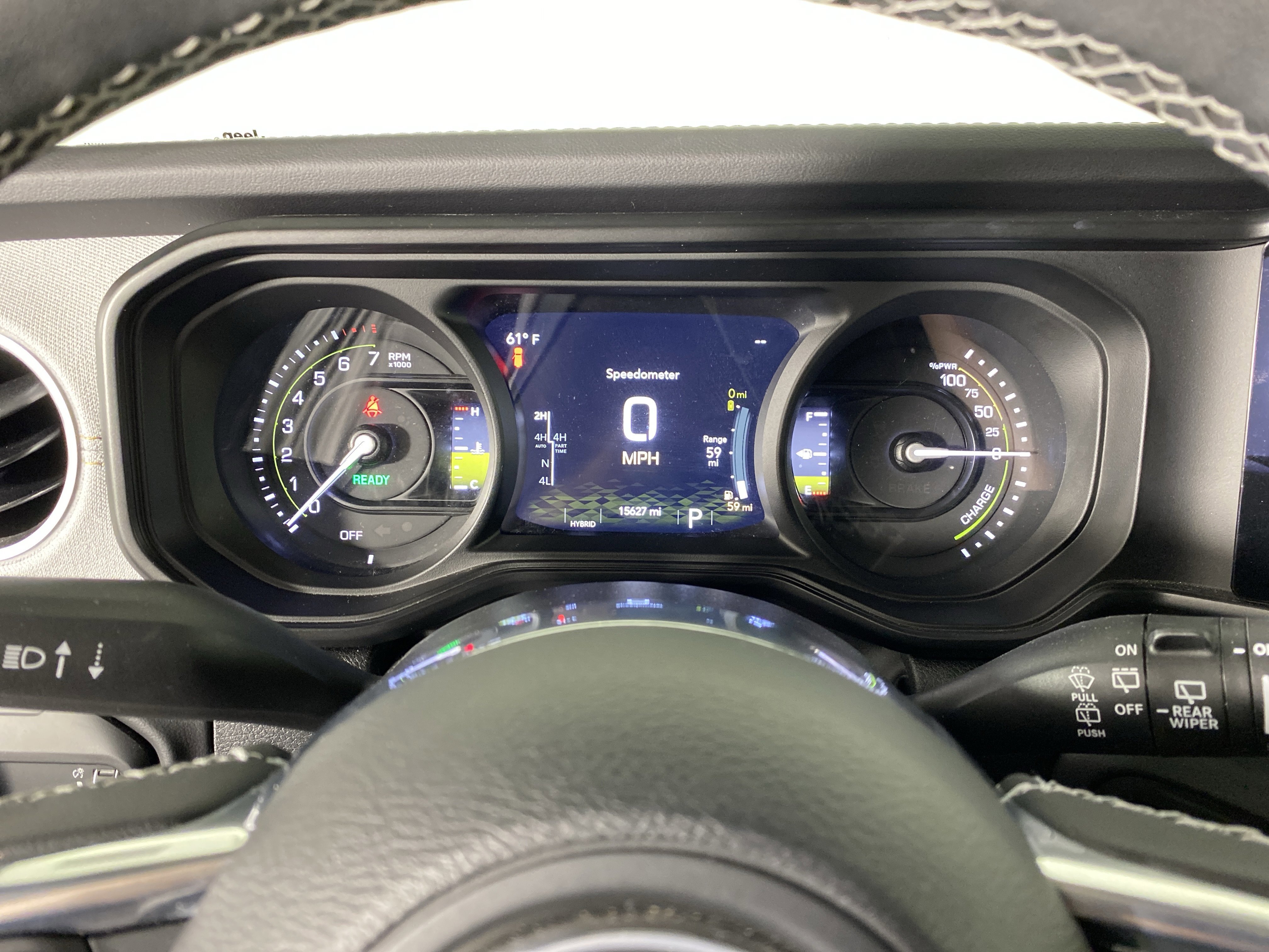 Used 2025 Jeep Wrangler Sahara AWD/4WD image 23