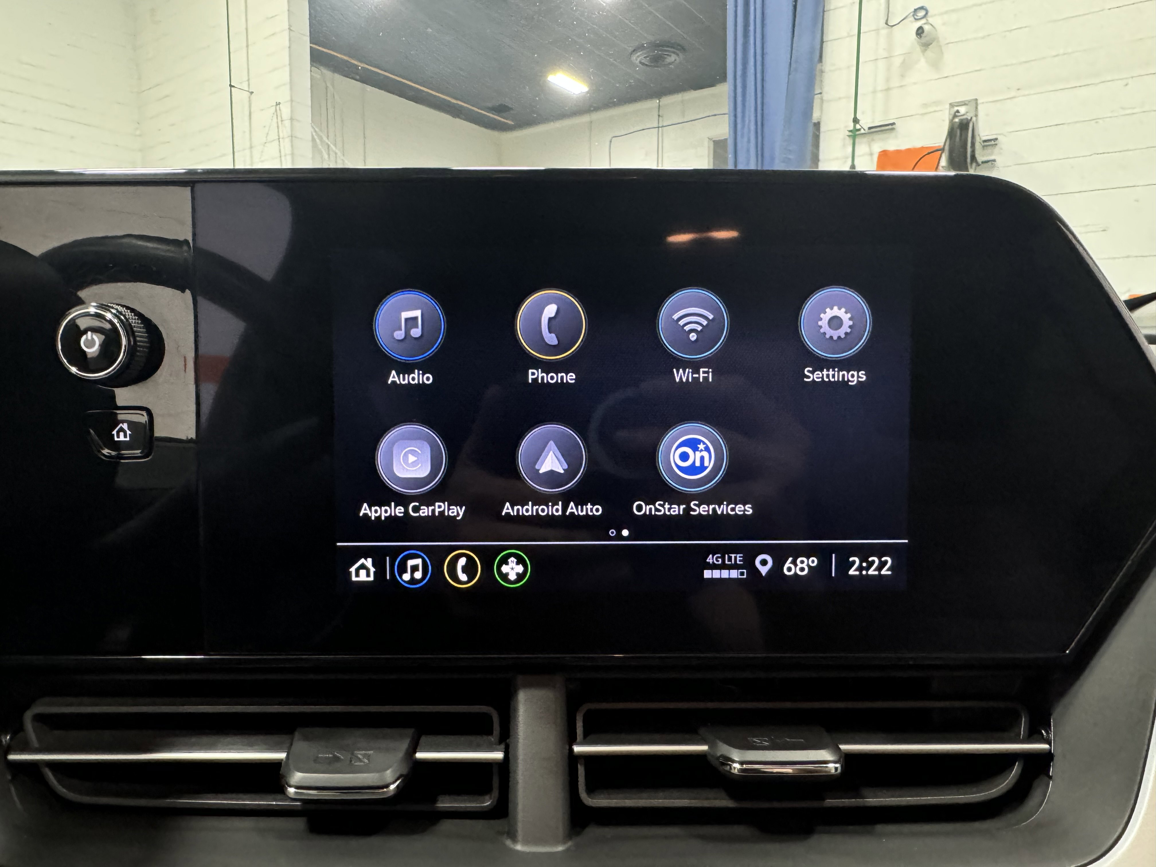 Used 2024 Chevrolet Trax LS w/ Driver Confidence Package FWD image 17
