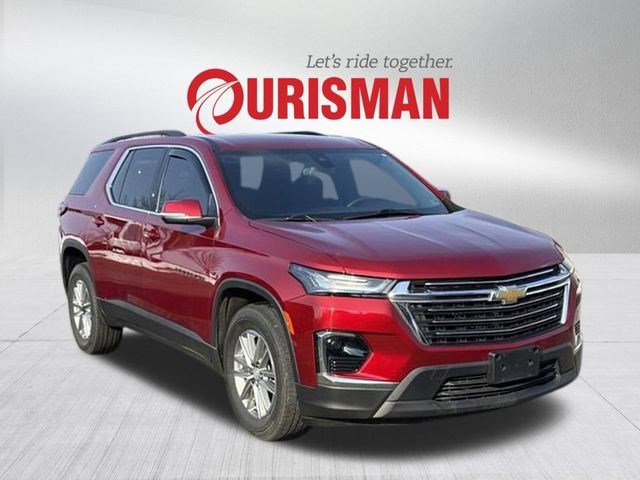 Used 2023 Chevrolet Traverse LT image 1