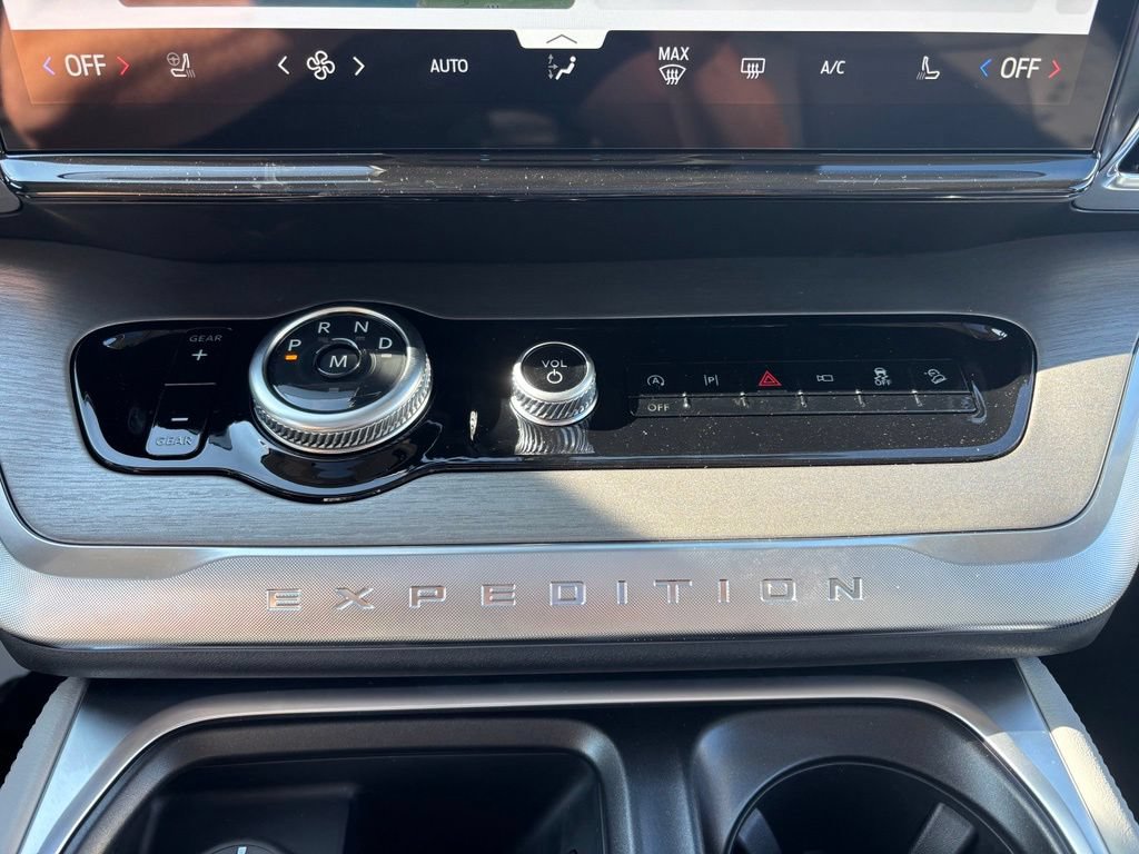 New 2027 Ford Expedition Max Platinum AWD/4WD image 29