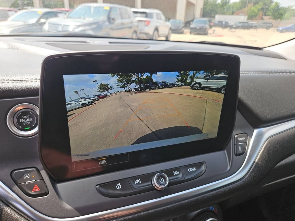 Used 2025 Chevrolet Blazer LT FWD image 22