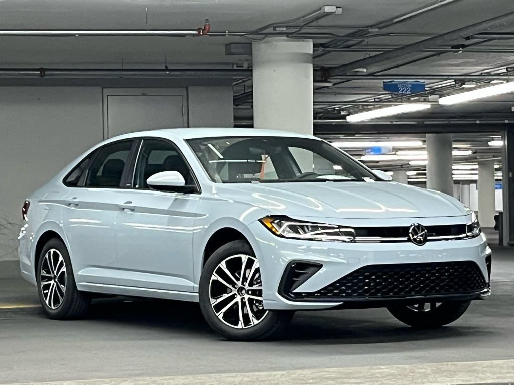 New 2026 Volkswagen Jetta Sport FWD video 2