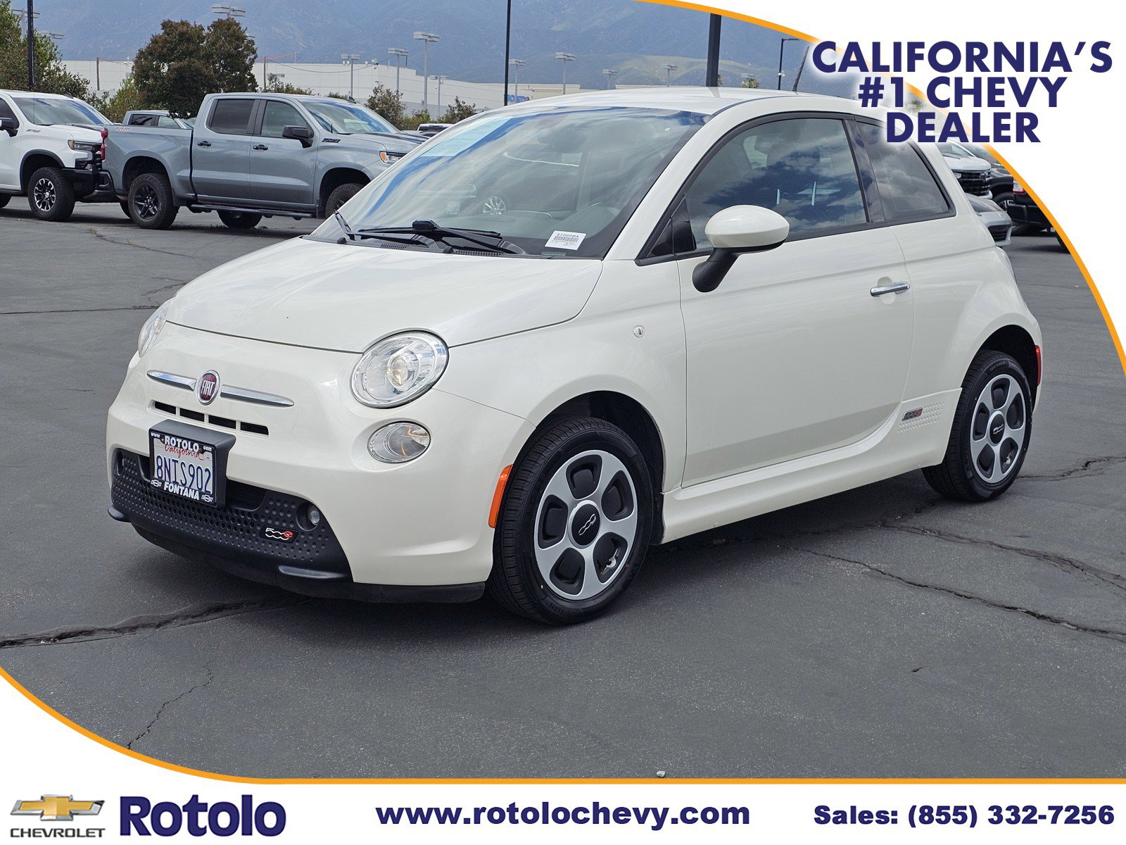 Used 2019 FIAT 500 e FWD image 3