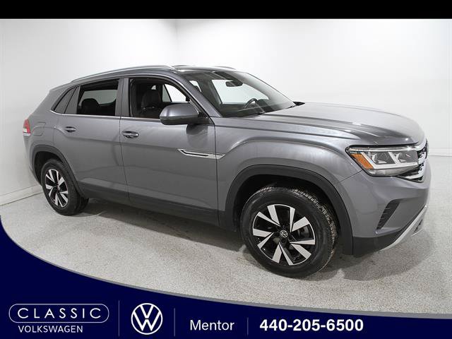 Certified 2020 Volkswagen Atlas Cross Sport SE AWD/4WD image 1