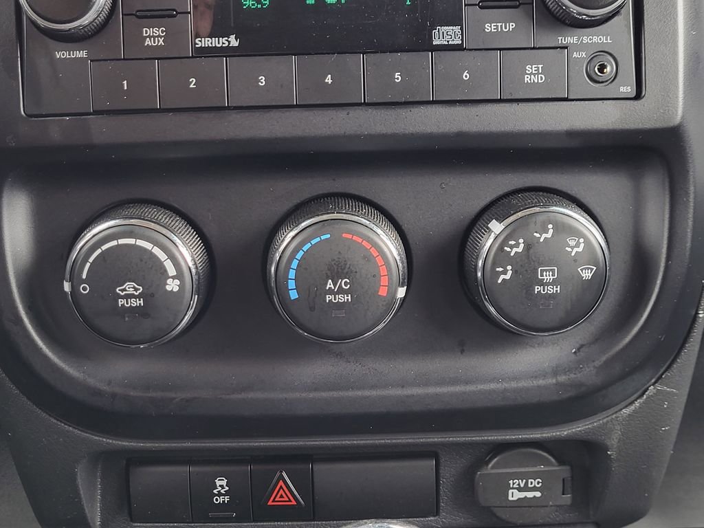 Used 2016 Jeep Patriot Sport w/ Power Value Group image 8