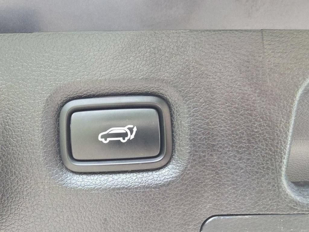 Used 2023 Hyundai Santa Fe SEL w/ Cargo Package AWD/4WD image 35
