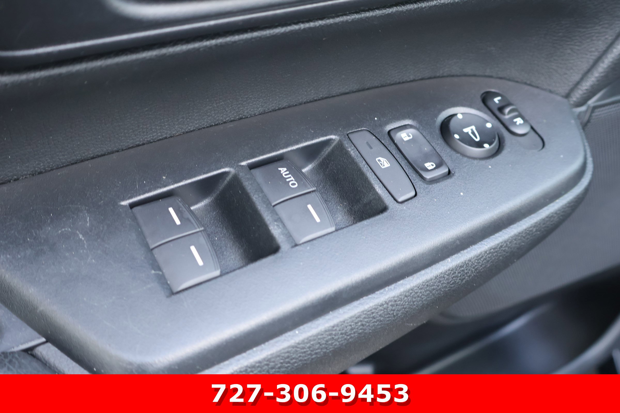 Used 2018 Honda CR-V LX image 15