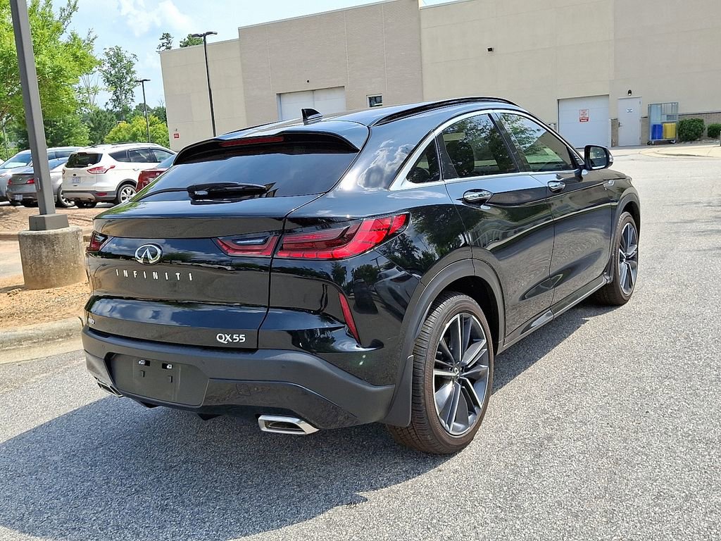 New 2025 INFINITI QX55 Essential image 4