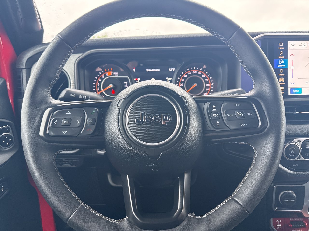 Used 2025 Jeep Wrangler Sport AWD/4WD image 15