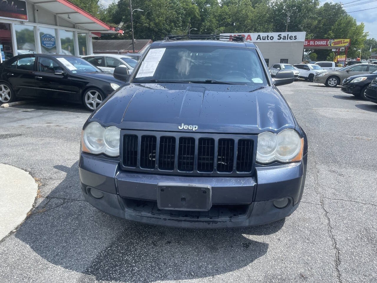 Used 2010 Jeep Grand Cherokee Laredo AWD/4WD image 8