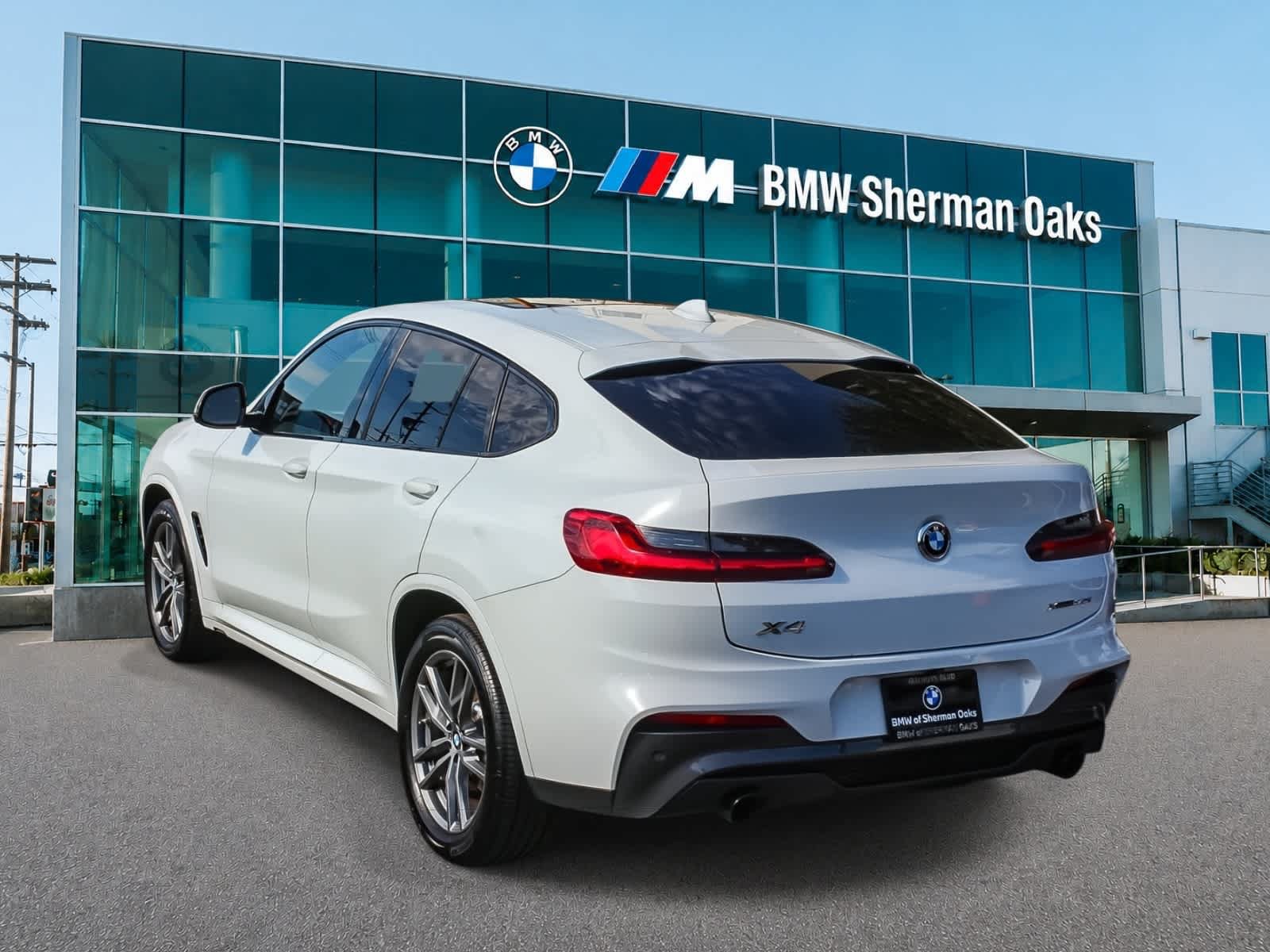 Used 2020 BMW X4 xDrive30i w/ M Sport Package 2 AWD/4WD image 6