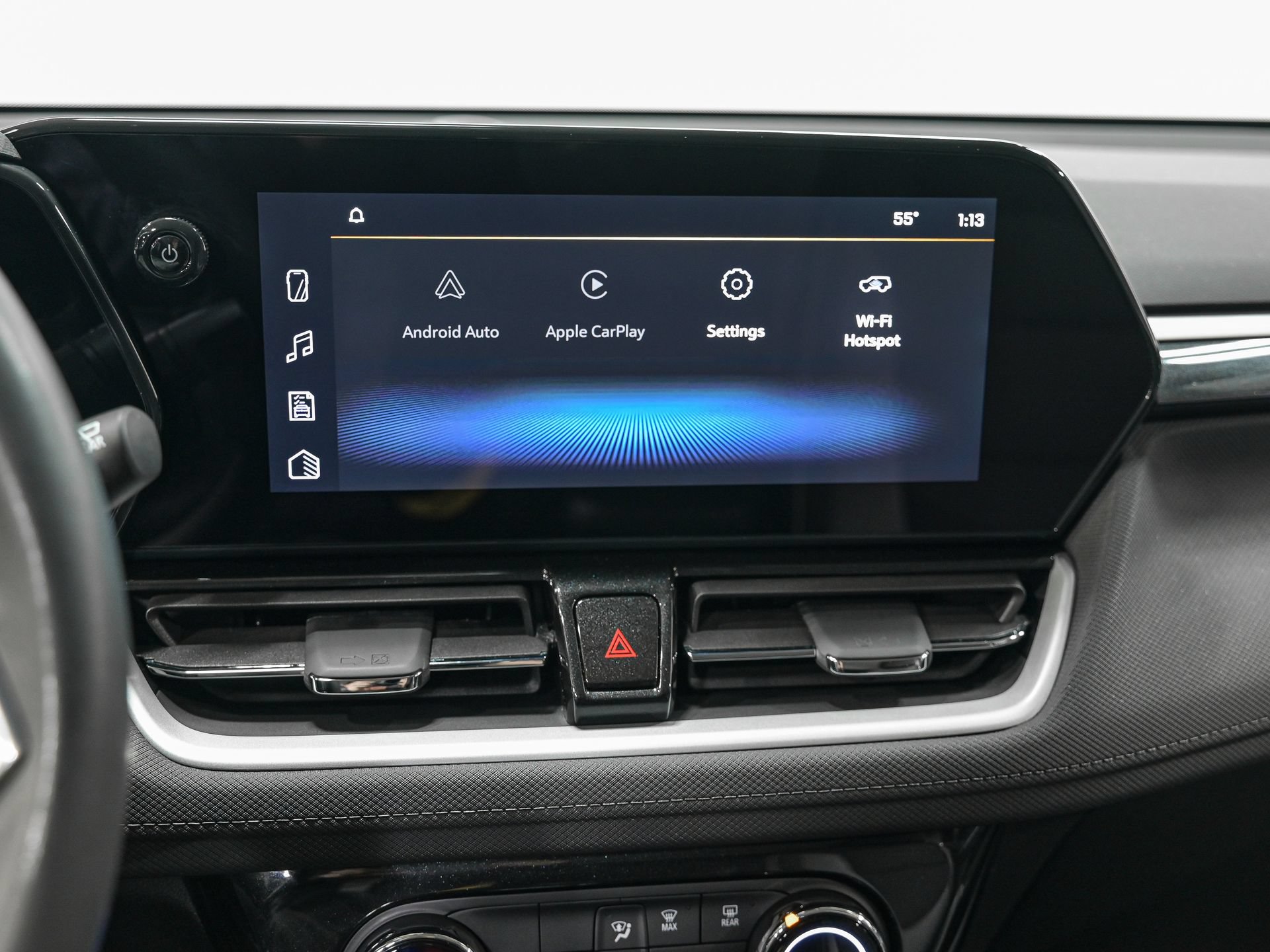 Used 2024 Chevrolet TrailBlazer LT w/ LT Cold Weather Package FWD image 20