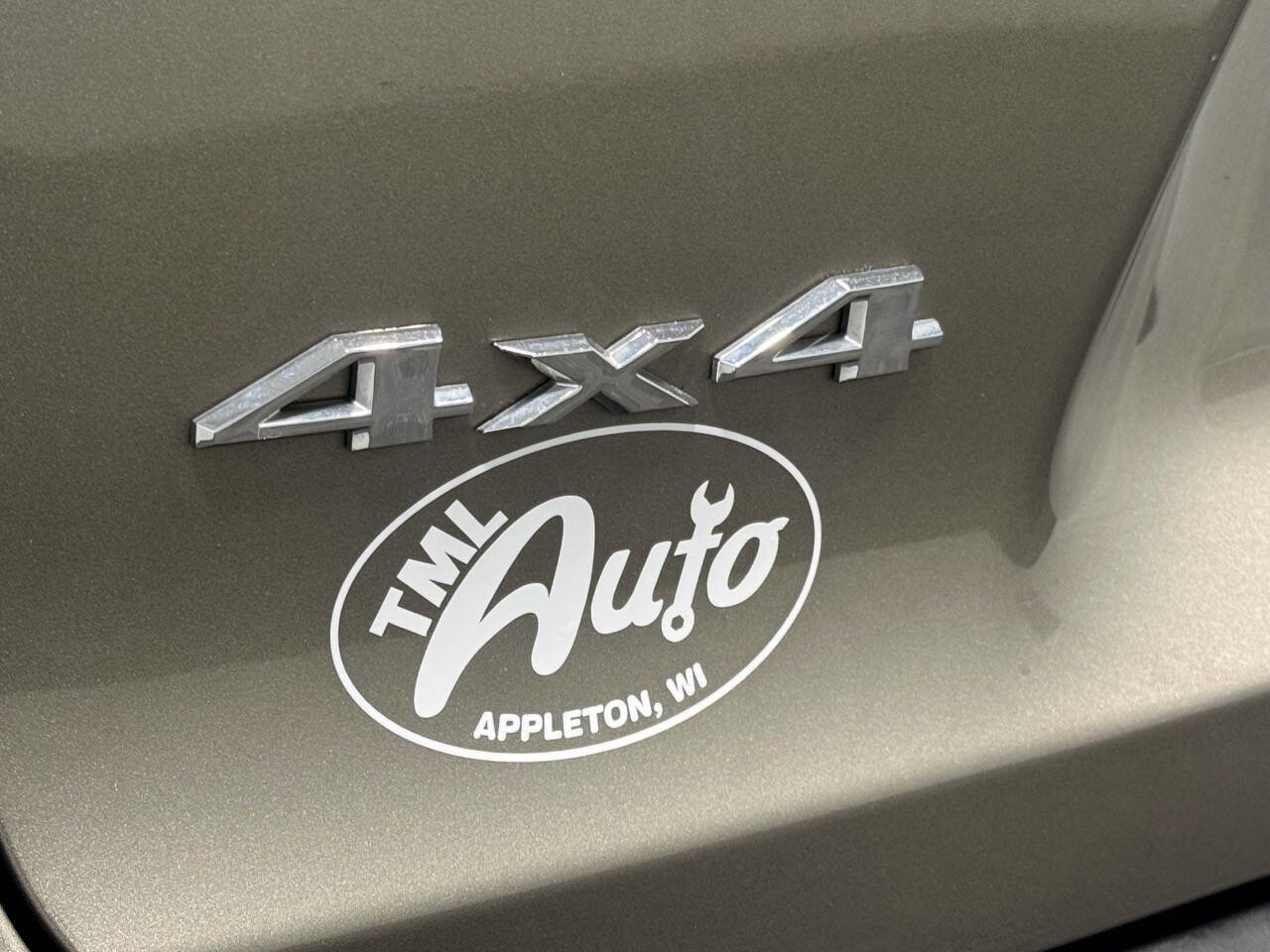 Used 2019 Jeep Cherokee Latitude w/ Cold Weather Group image 5