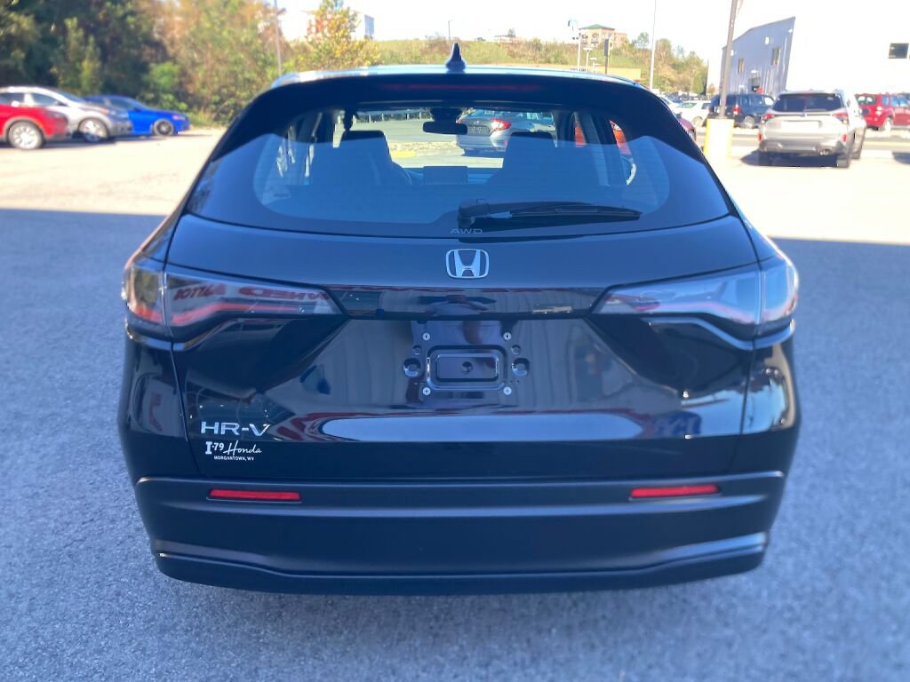 Used 2024 Honda HR-V LX image 6