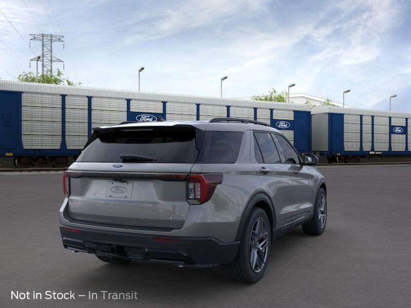 New 2025 Ford Explorer ST-Line w/ Premium Package image 8