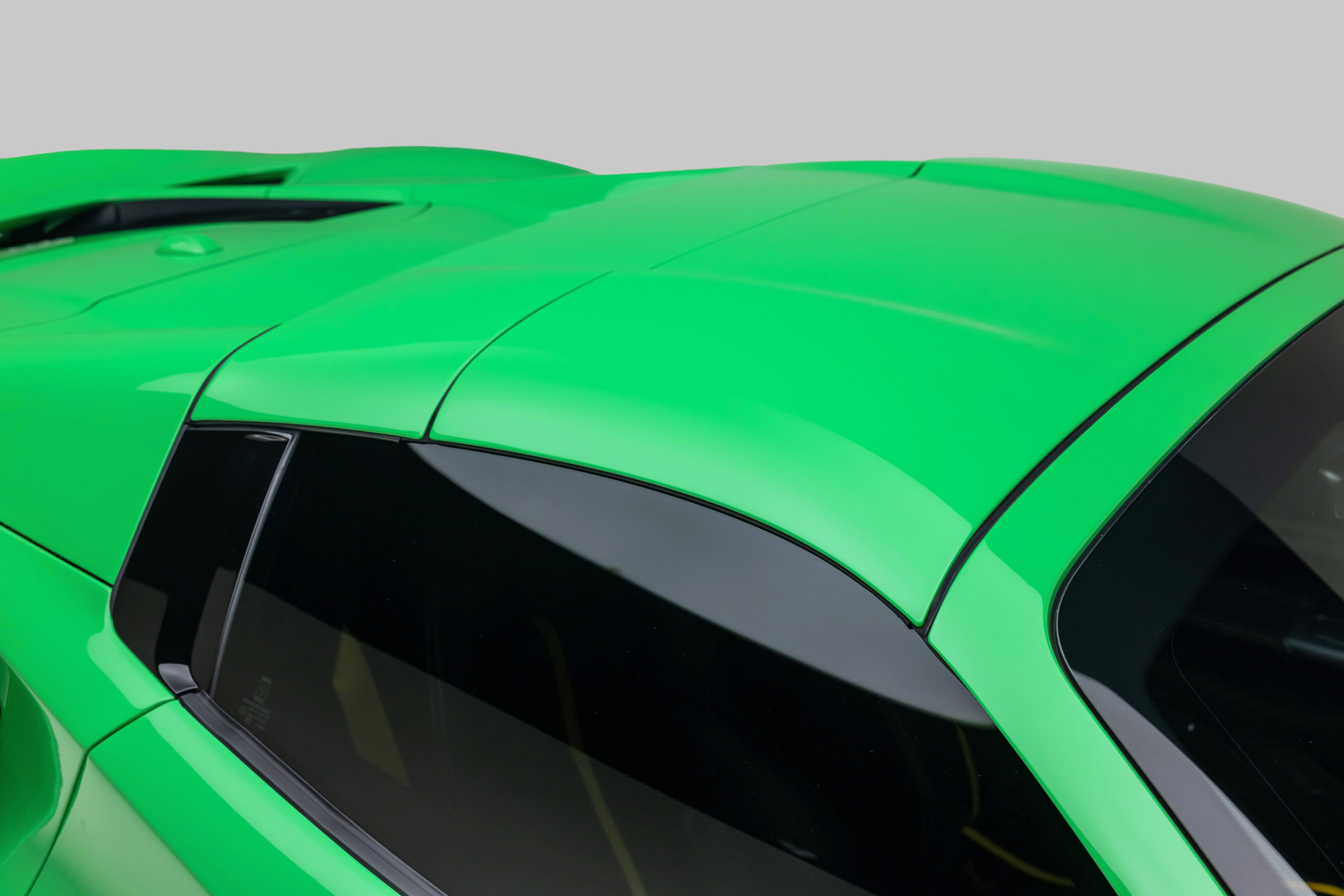 Certified 2023 Ferrari F8 Tributo RWD image 37