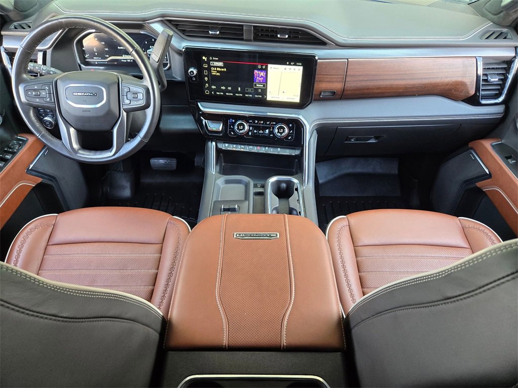 Used 2024 GMC Sierra 2500 Denali Ultimate image 16