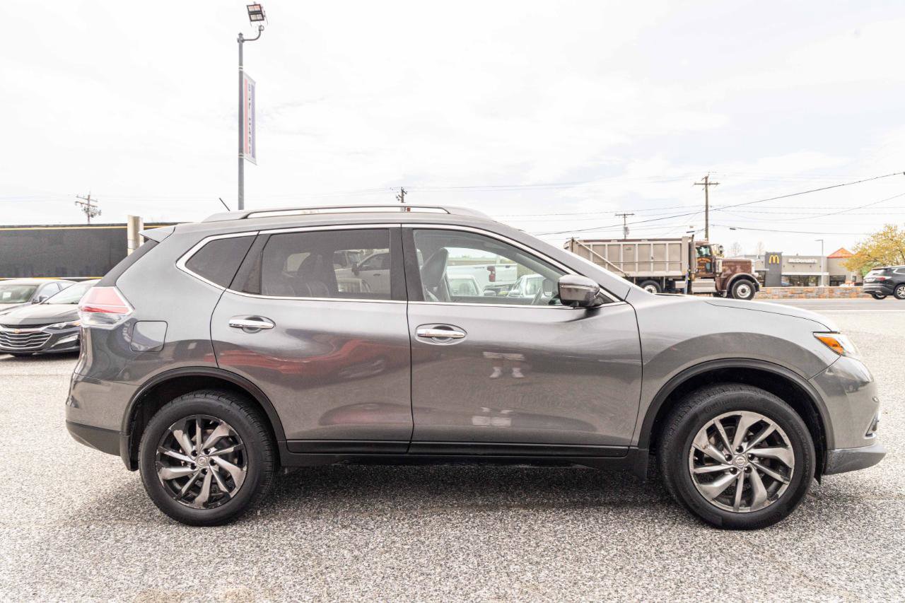 Used 2015 Nissan Rogue SL w/ SL Premium Package image 7