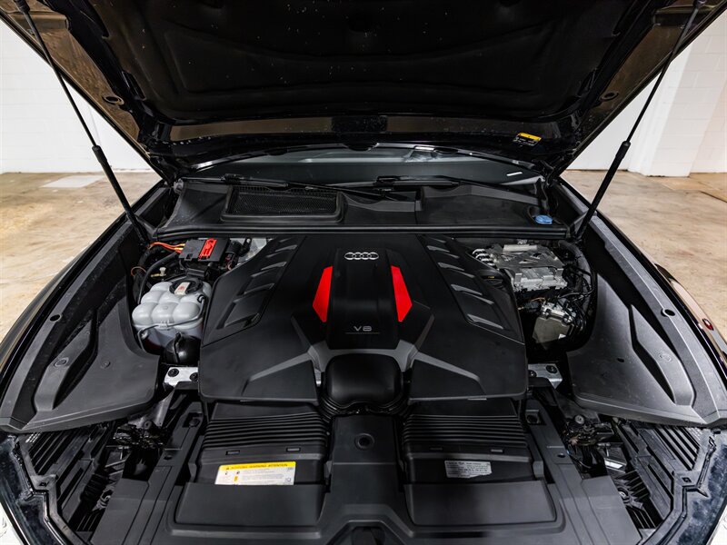 Used 2020 Audi SQ8 Prestige AWD/4WD image 13