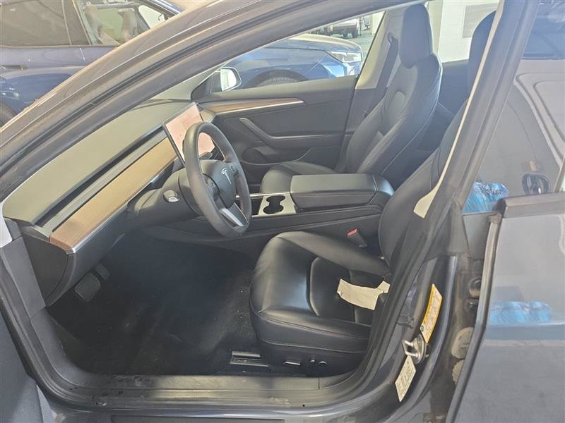 Used 2023 Tesla Model 3 Standard Range RWD image 5