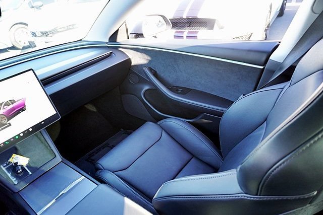 Used 2025 Tesla Model 3 Performance AWD/4WD image 24