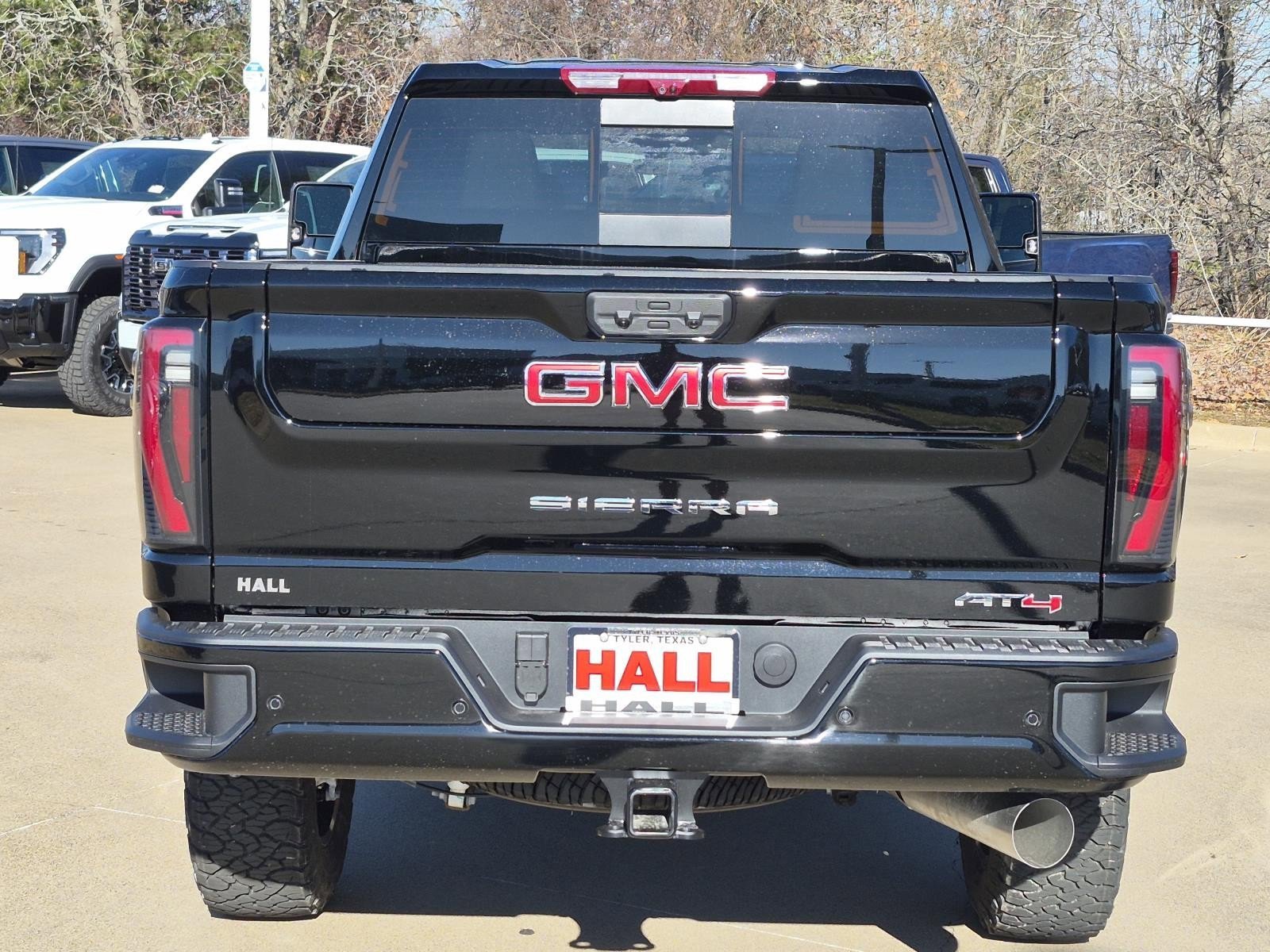 New 2026 GMC Sierra 2500 AT4 w/ AT4 Premium Plus Package image 4