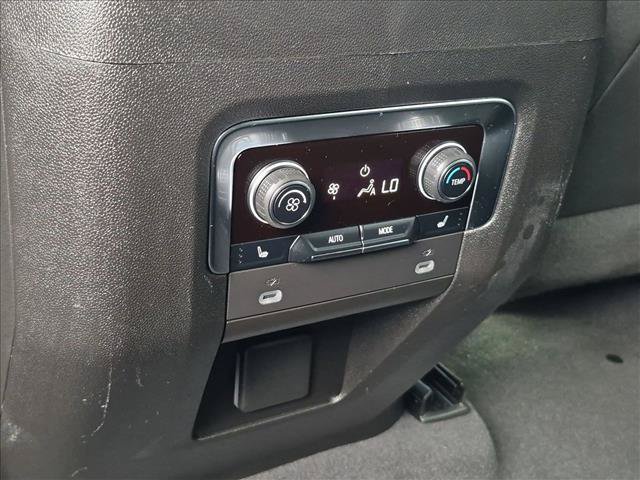 Used 2024 Chevrolet Suburban RST w/ Luxury Package AWD/4WD image 17