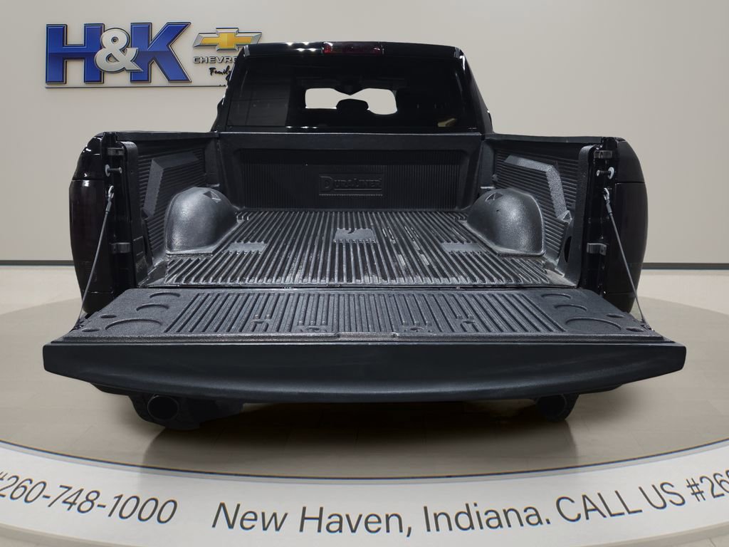 Used 2022 RAM 1500 Classic Warlock AWD/4WD image 25