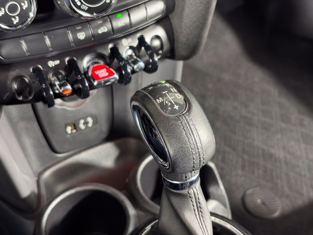 Used 2014 MINI Cooper 2-Door Hardtop FWD image 23