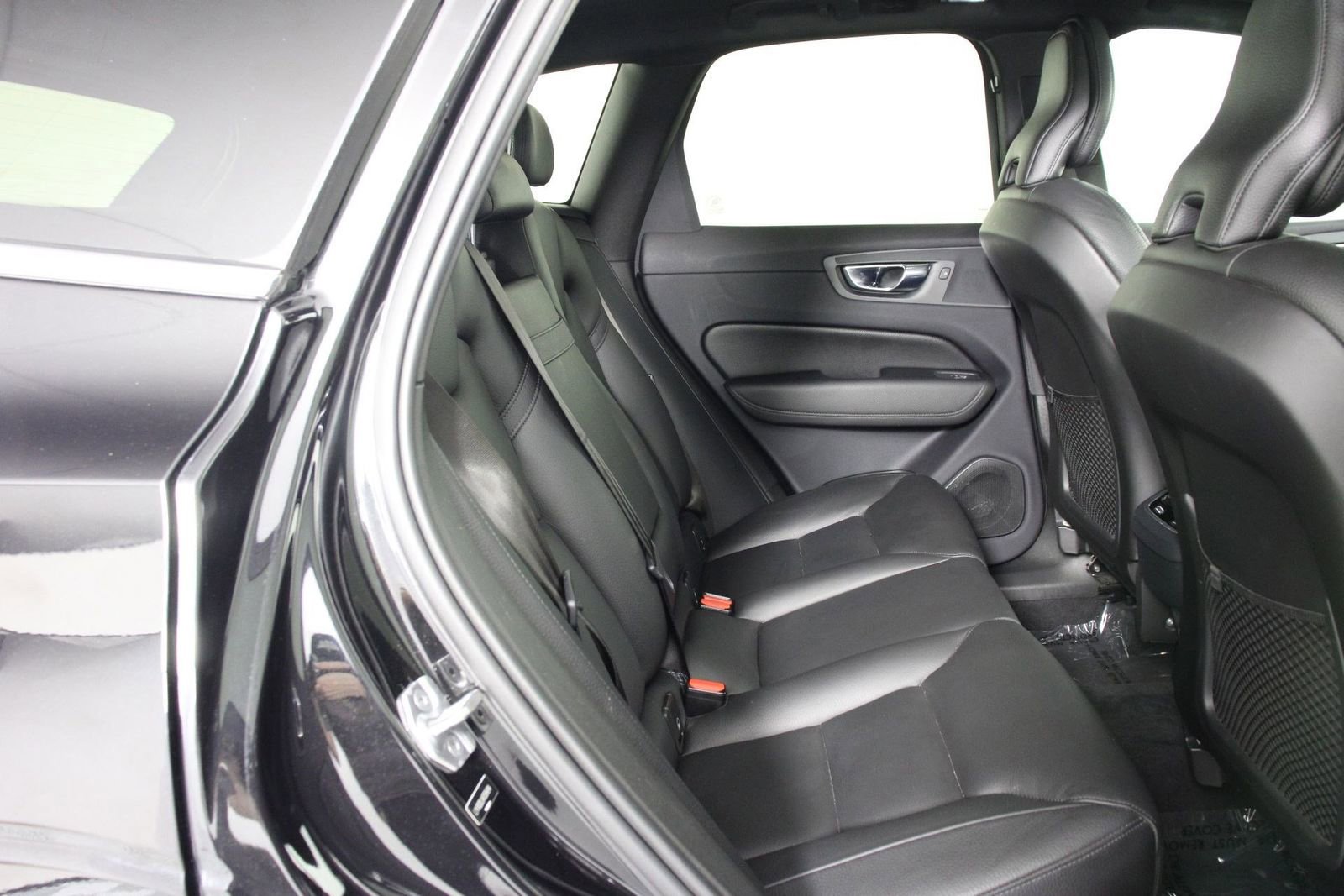 Used 2019 Volvo XC60 T5 Inscription FWD image 30