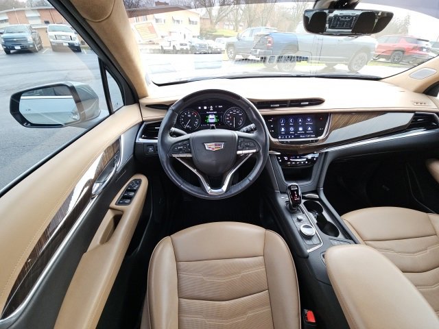 Certified 2024 Cadillac XT6 Premium Luxury w/ Platinum Package image 18
