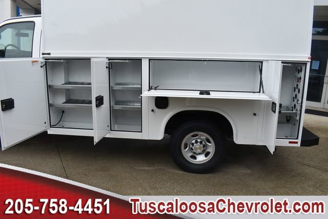 New 2025 Chevrolet Express 3500 w/ Power Convenience Package RWD image 7