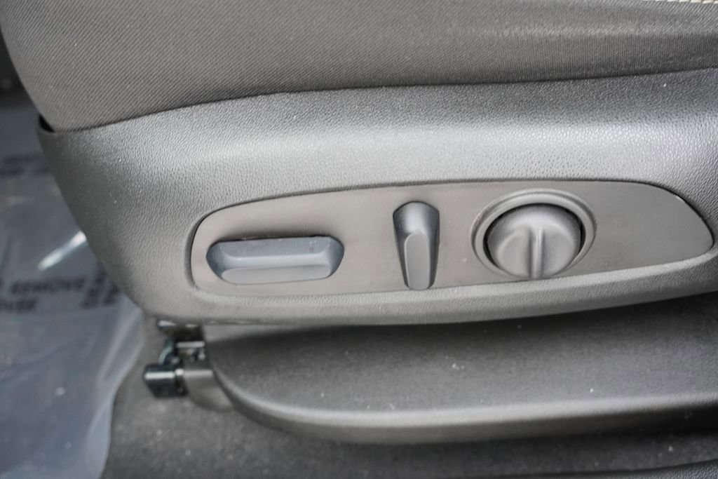 Certified 2023 GMC Acadia SLE image 26