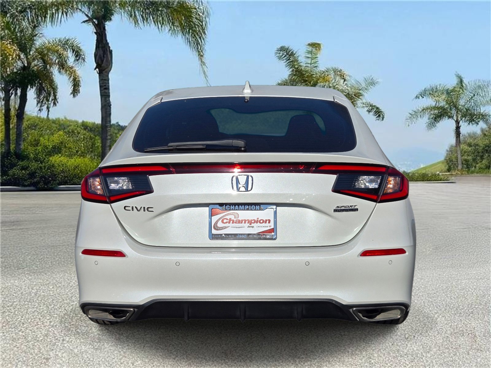 Used 2024 Honda Civic Sport Touring image 5