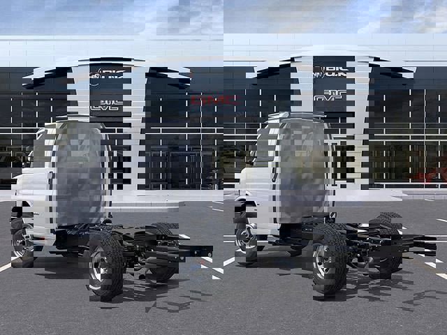 New 2025 GMC Savana 3500 w/ Power Convenience Package RWD image 3