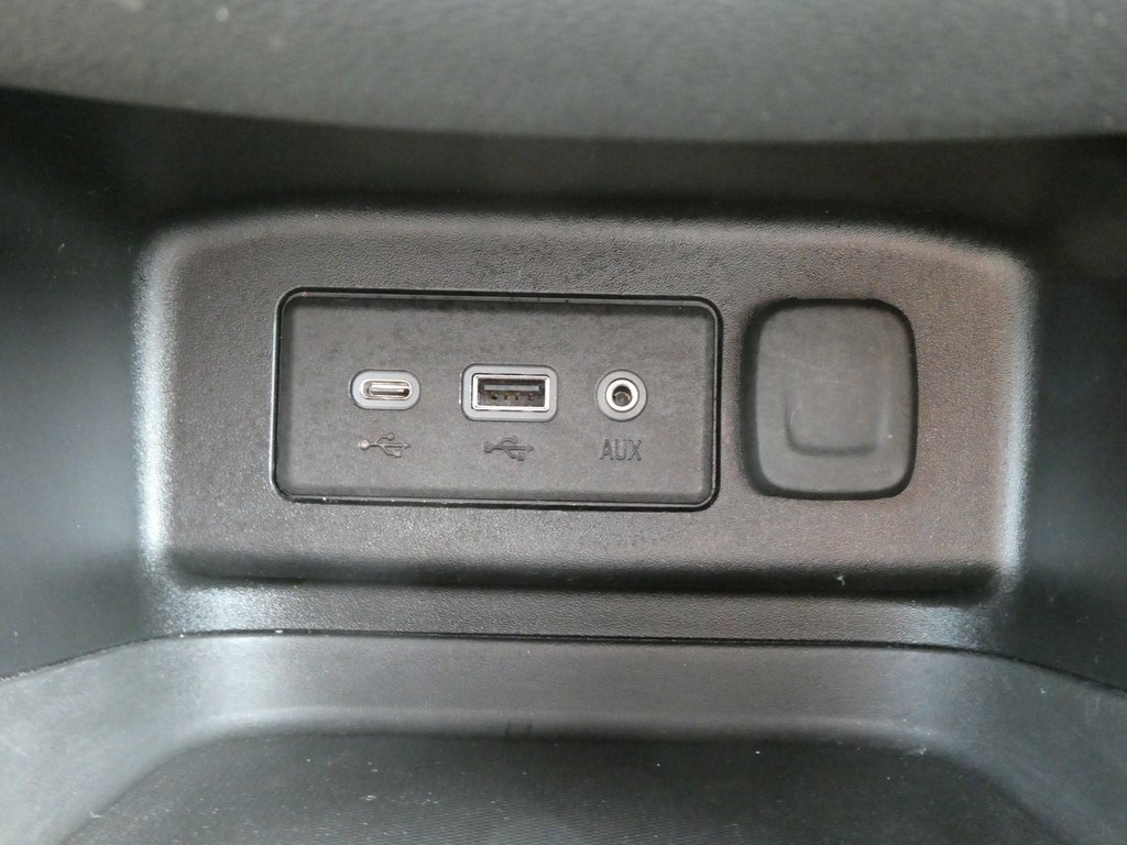 Used 2019 Chevrolet Equinox LT image 25