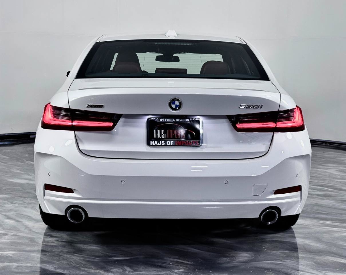 Used 2024 BMW 330i xDrive Sedan AWD/4WD image 8