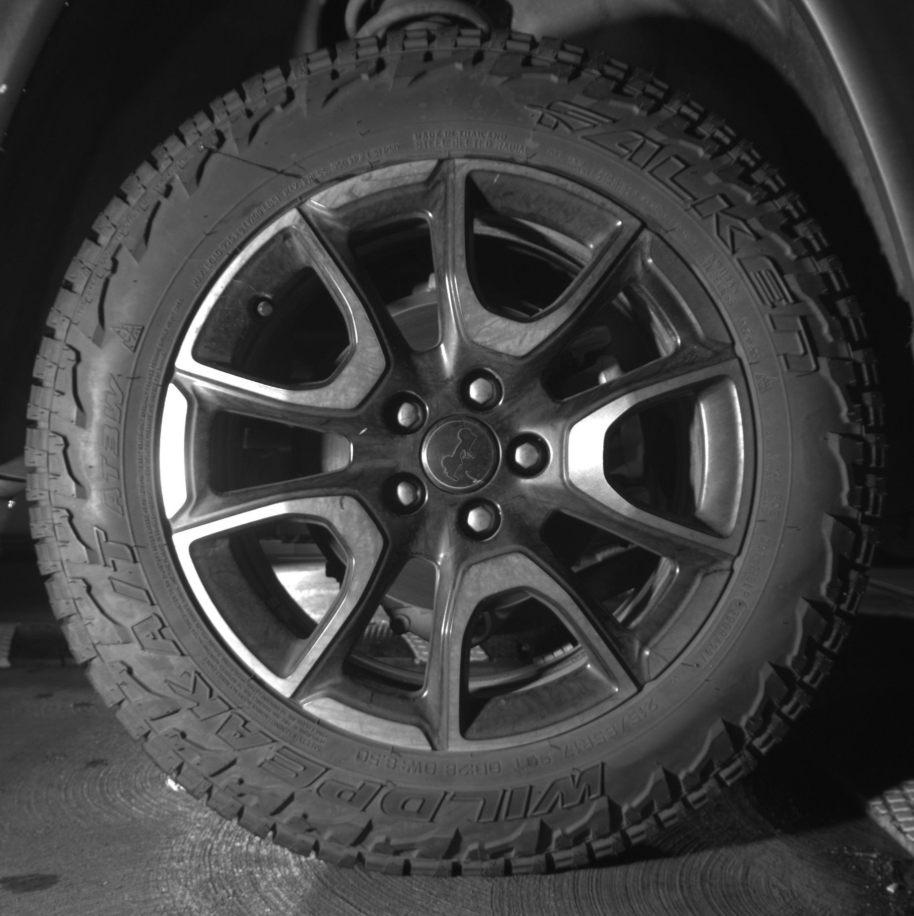 Used 2025 Jeep Compass Trailhawk image 15