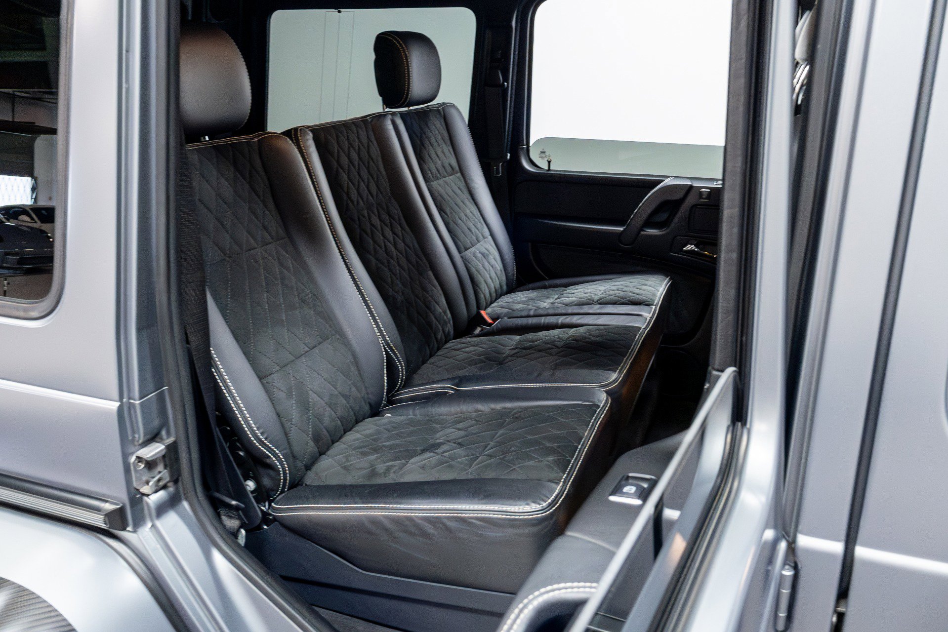 Used 2017 Mercedes-Benz G 550 Squared image 31