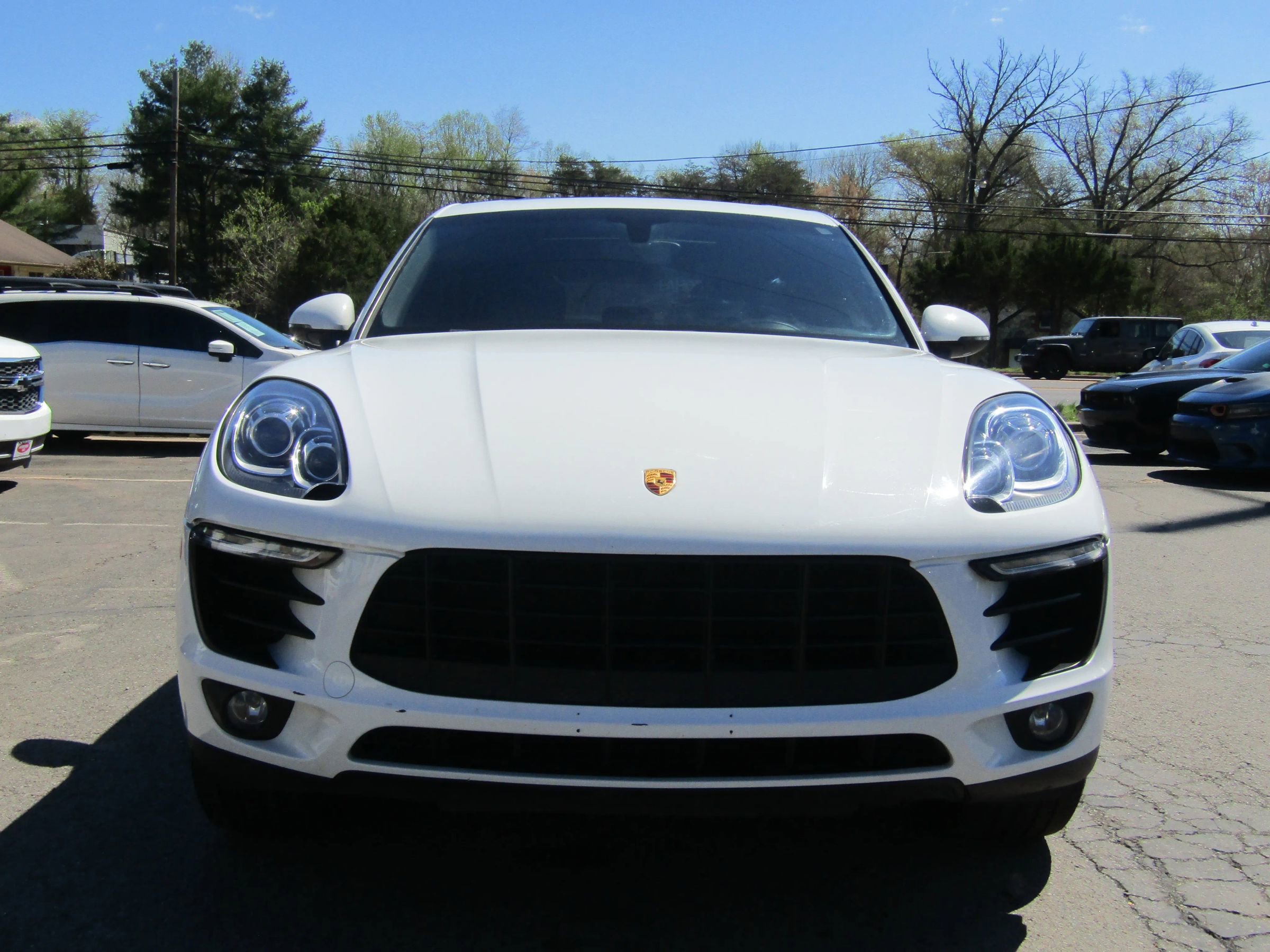 Used 2015 Porsche Macan S w/ Premium Package Plus image 2