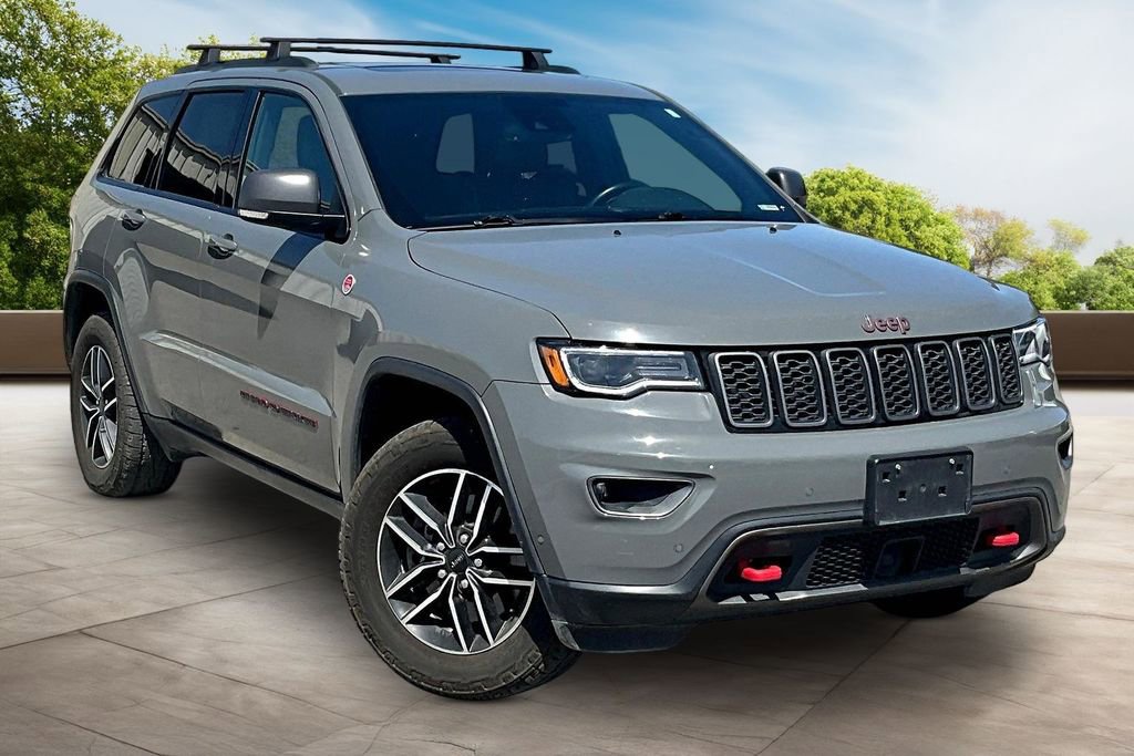 Used 2019 Jeep Grand Cherokee Trailhawk w/ Trailhawk Luxury Group AWD/4WD image 8