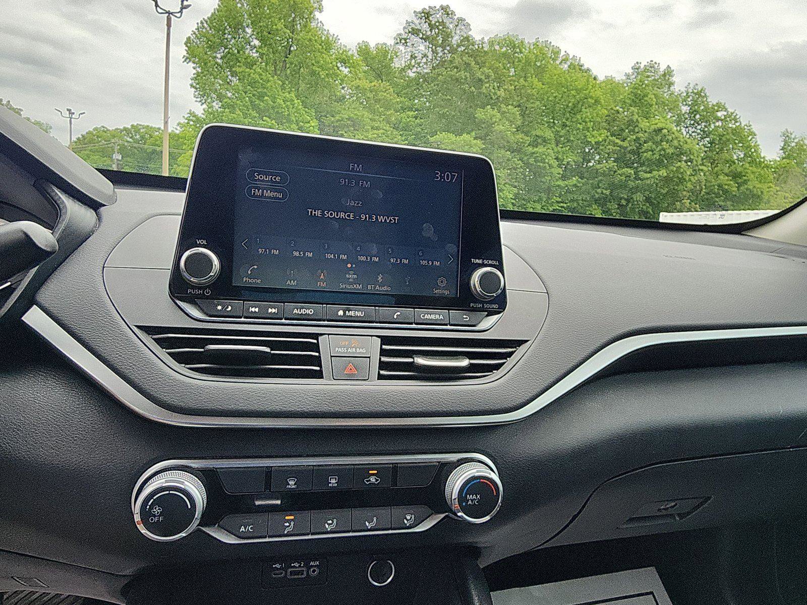 Used 2020 Nissan Altima 2.5 S FWD image 17