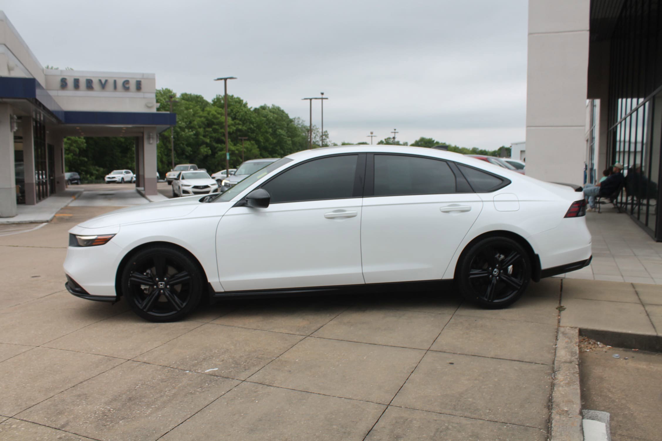 Used 2023 Honda Accord Sport image 7