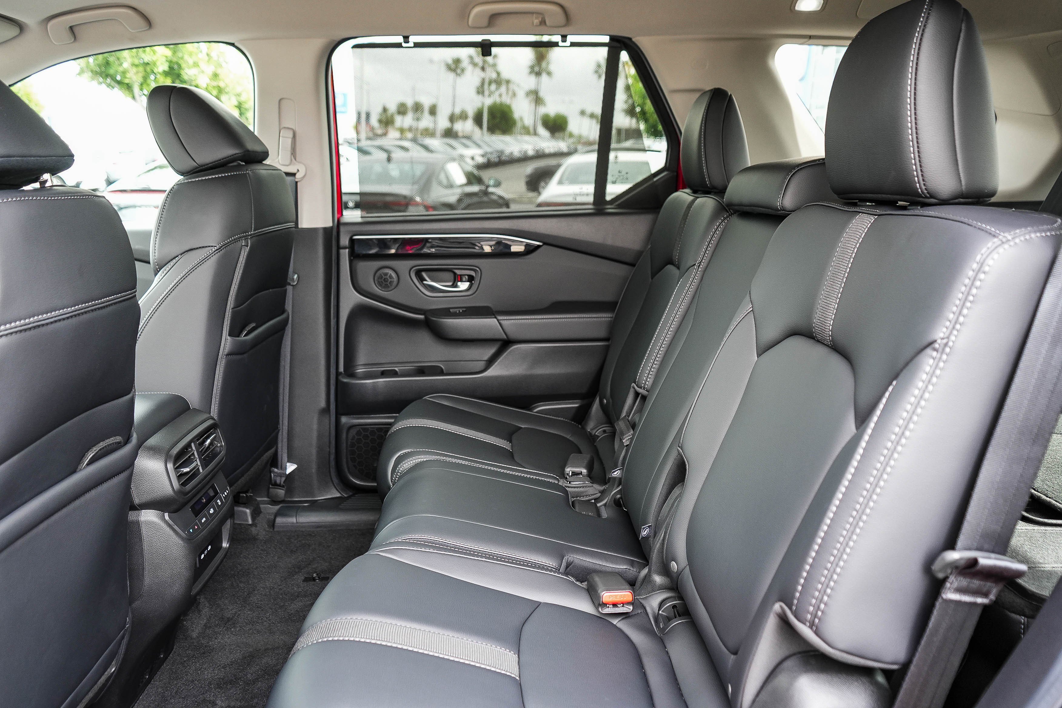 Certified 2025 Honda Pilot EX-L image 19